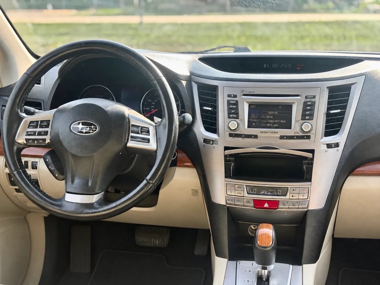 Used 2013 Subaru Outback 2.5i Limited AWD/4WD image 17
