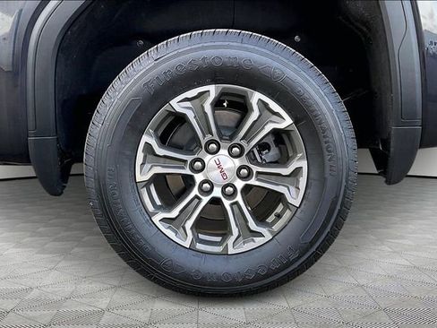 Used 2025 GMC Sierra 1500 SLT image 21