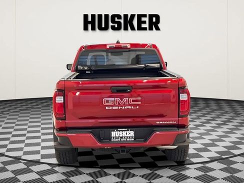 Used 2025 GMC Canyon Denali AWD/4WD image 4