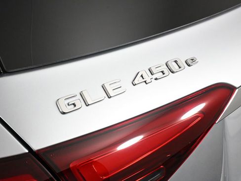 Certified 2026 Mercedes-Benz GLE 450e 4MATIC image 28