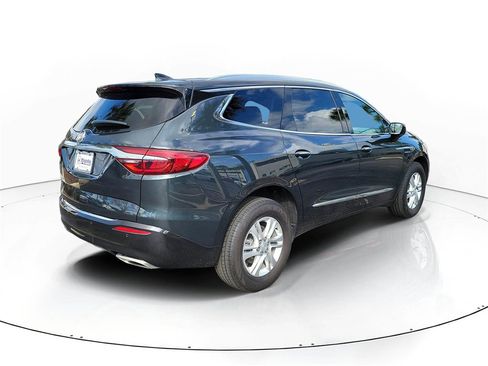 Used 2021 Buick Enclave Essence w/ Trailering Package, 5000 lbs. image 3
