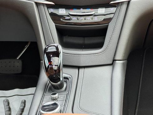 Used 2022 Cadillac XT5 Premium Luxury w/ Technology Package image 14