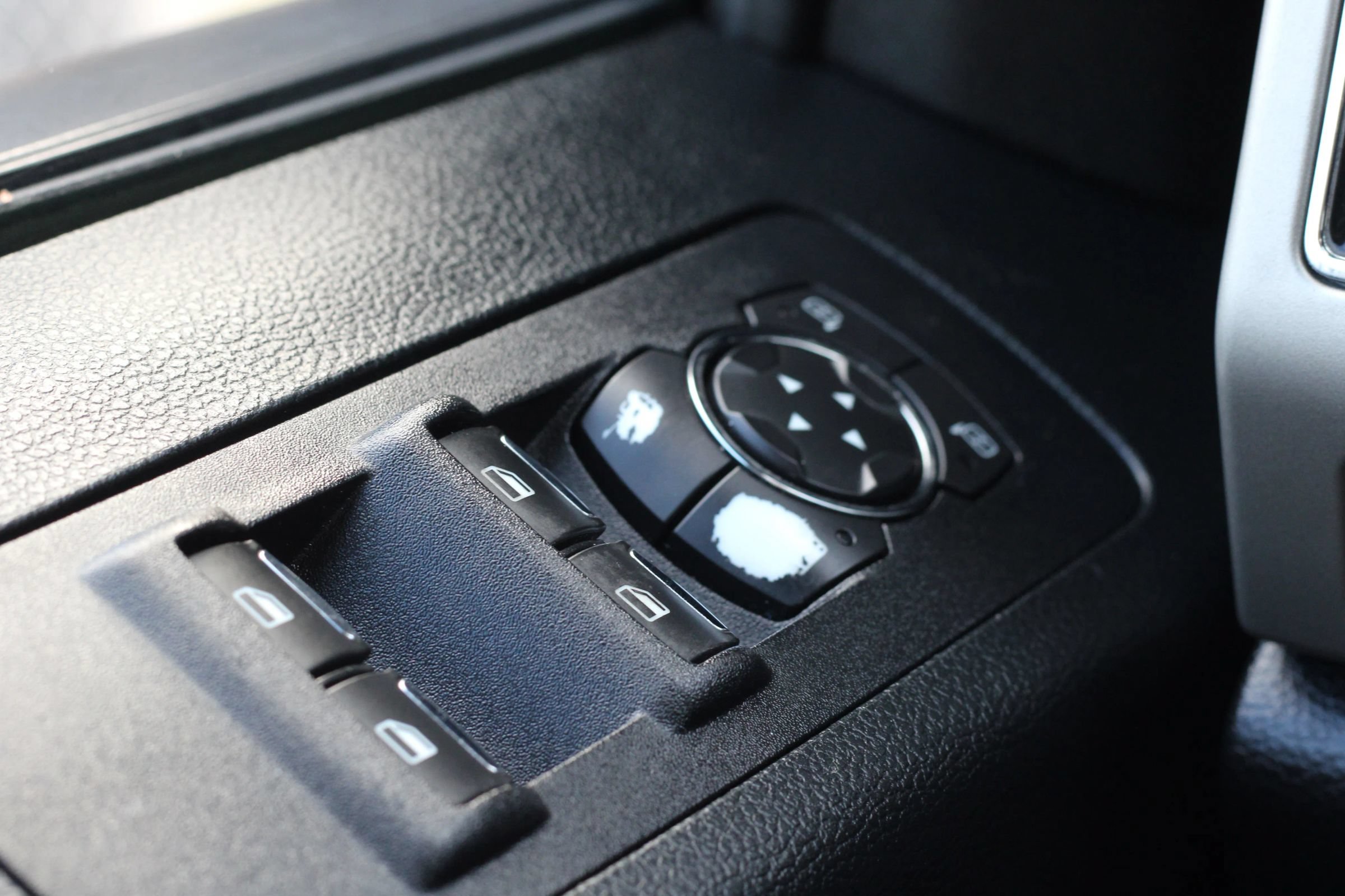 Used 2019 Ford F150 Lariat AWD/4WD image 21