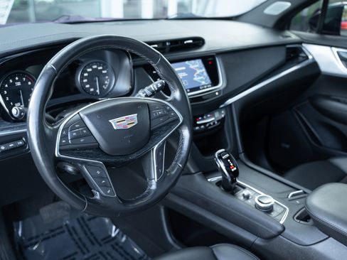 Used 2024 Cadillac XT5 Premium Luxury w/ Technology Package image 10