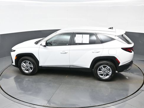 Used 2026 Hyundai Tucson SE AWD/4WD image 33