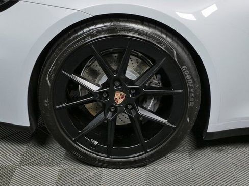 Certified 2026 Porsche 911 Carrera T image 34