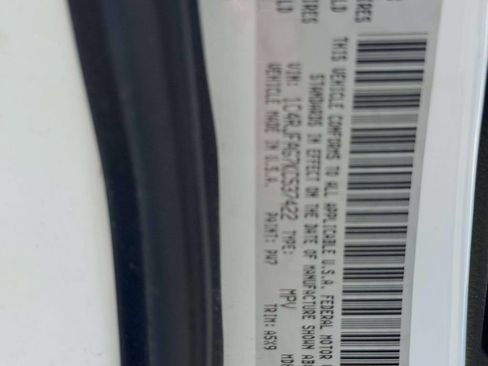 Used 2019 Jeep Grand Cherokee Laredo AWD/4WD image 15