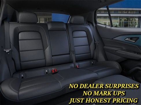 New 2026 Chevrolet Equinox EV LT image 17