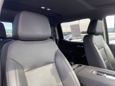 Used 2019 GMC Sierra 1500 SLT image 17