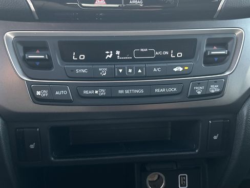 Certified 2022 Honda Pilot Sport image 16