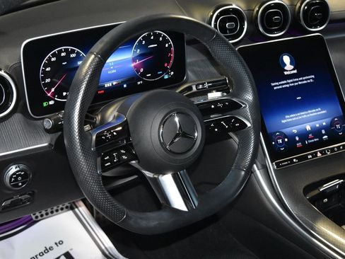 Used 2023 Mercedes-Benz C 300 4MATIC Sedan image 2