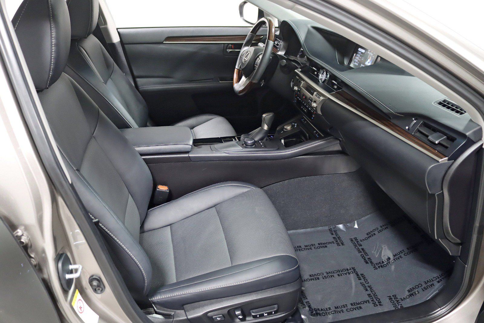Used 2017 Lexus ES 350 w/ Premium Package FWD image 29