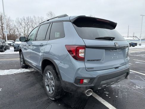 Certified 2024 Honda Passport TrailSport image 3