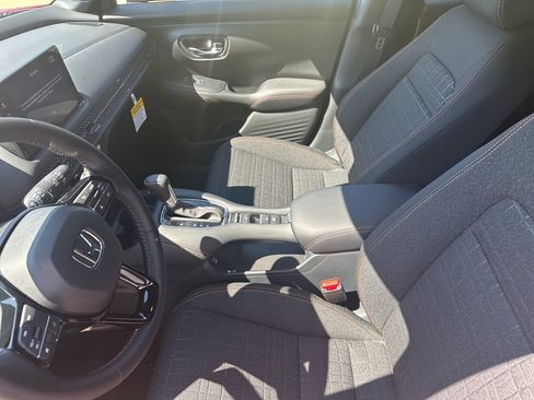 New 2026 Honda HR-V Sport image 10