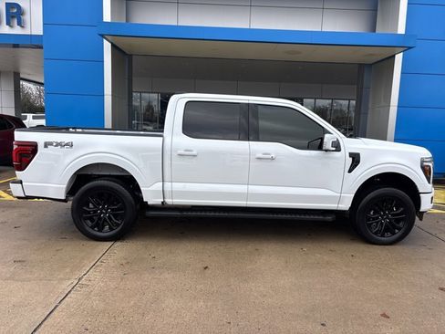 Used 2025 Ford F150 Lariat w/ Equipment Group 501A Mid image 2