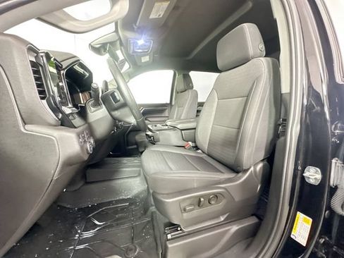 Used 2024 Chevrolet Silverado 1500 LT AWD/4WD image 17