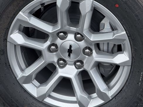 New 2026 Chevrolet Silverado 1500 RST w/ Convenience Package II AWD/4WD image 9