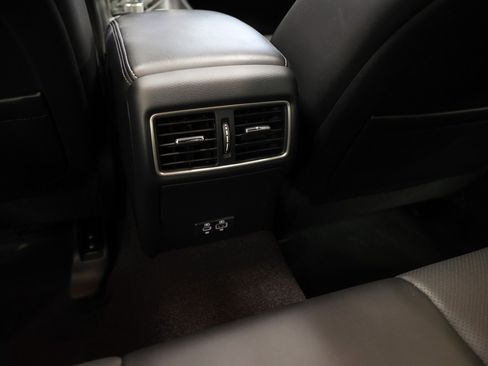 Used 2024 INFINITI Q50 Sensory image 40