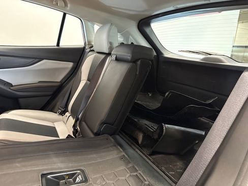 Used 2018 Subaru Crosstrek 2.0i Limited image 15