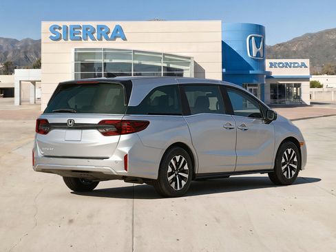 New 2026 Honda Odyssey EX-L image 3