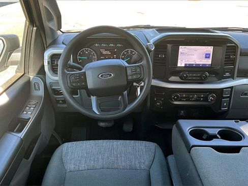 Used 2023 Ford F150 XLT image 5