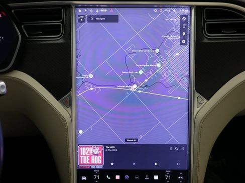 Used 2017 Tesla Model X 75D image 6