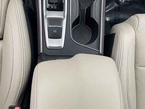 Used 2019 Subaru Ascent Limited AWD/4WD image 29