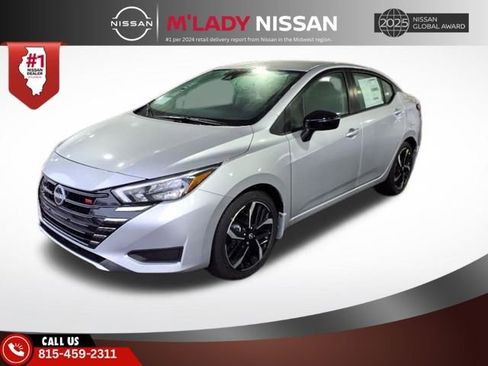 New 2025 Nissan Versa SR image 3