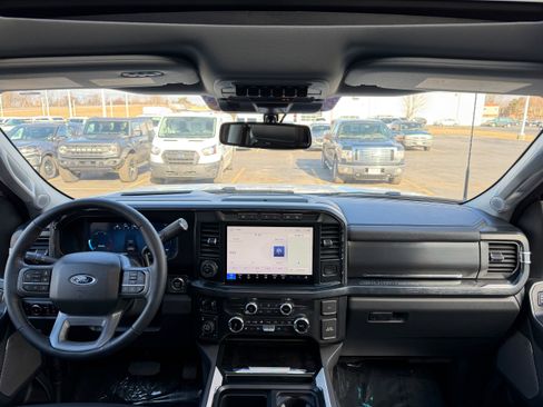 Certified 2024 Ford F350 Lariat w/ Lariat Ultimate Package image 3