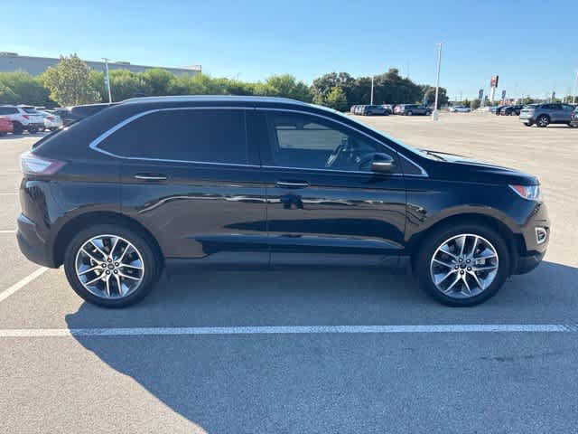 Used 2017 Ford Edge Titanium w/ Technology Package FWD image 6
