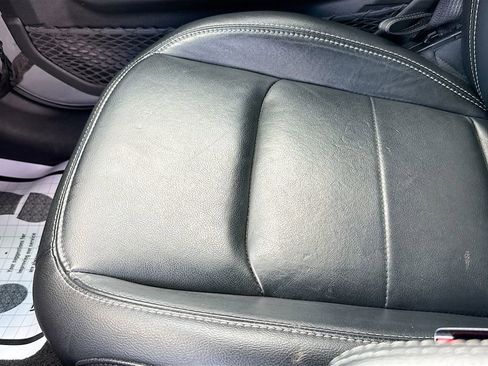 Used 2023 Jeep Wrangler Unlimited Sahara w/ Cold Weather Group AWD/4WD image 22