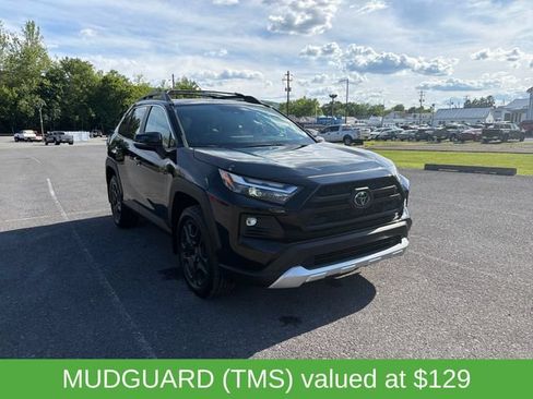 Used 2022 Toyota RAV4 Adventure w/ Convenience Package AWD/4WD image 8