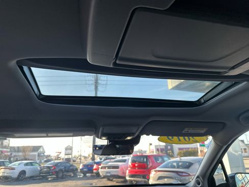 Used 2019 Honda Pilot Elite image 50