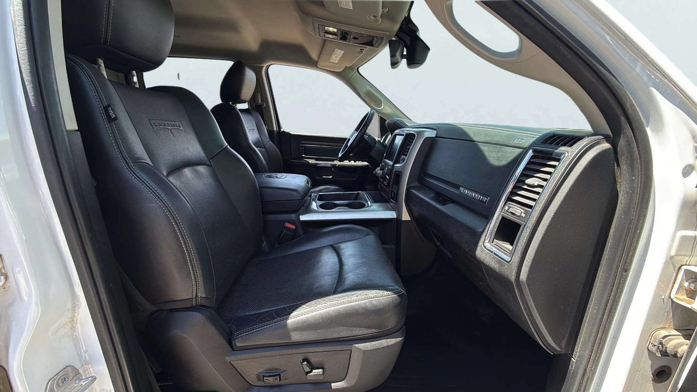 Used 2016 RAM 1500 Laramie w/ Convenience Group AWD/4WD image 15