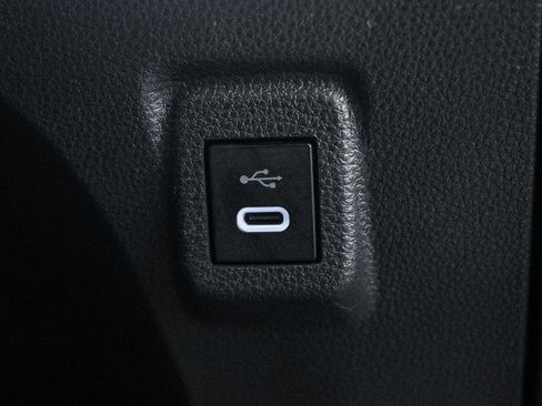 Used 2024 Toyota Corolla LE image 18