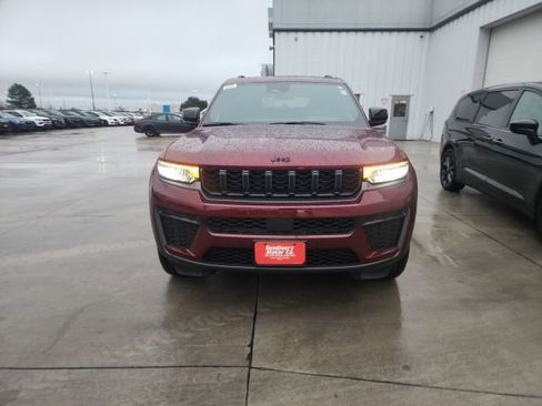 New 2026 Jeep Grand Cherokee L 4WD image 7