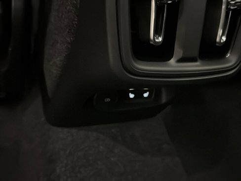 New 2026 Volvo XC40 B5 Plus w/ Protection Package Premier image 28