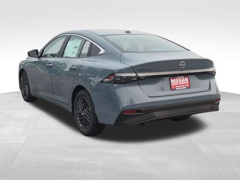New 2026 Nissan Sentra SV w/ Floor Mat Package FWD image 11