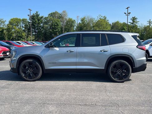 New 2025 GMC Acadia Elevation w/ Elevation Premium Package image 8