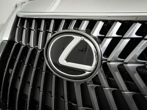 New 2025 Lexus ES 350 w/ Premium Package image 3