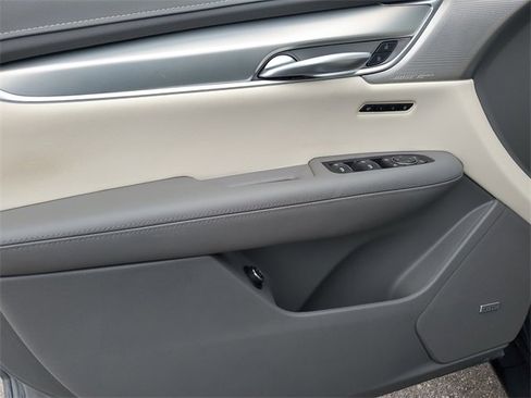 New 2025 Cadillac XT5 Premium Luxury w/ LPO, Floor Liner Package image 20