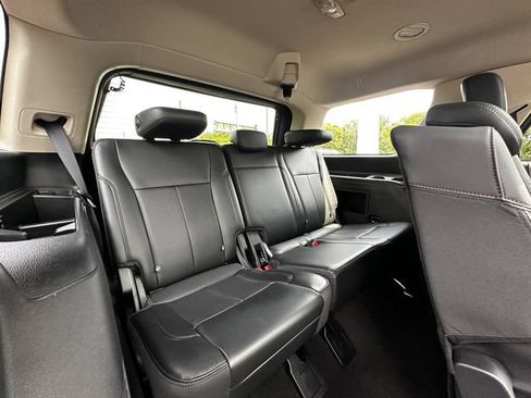 Certified 2023 Ford Expedition XLT AWD/4WD image 39