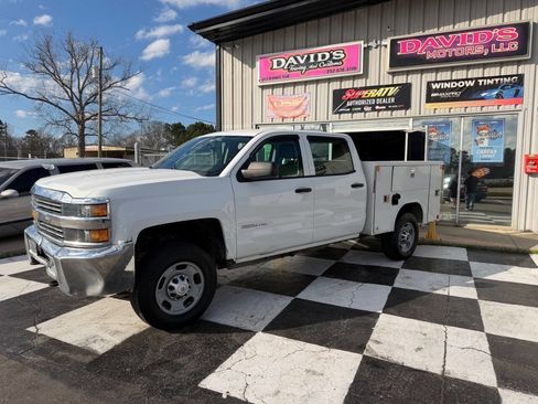Used 2017 Chevrolet Silverado 2500 W/T w/ WT Fleet Convenience Package image 2