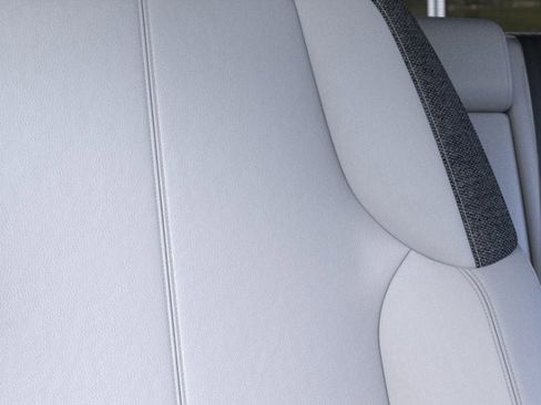 New 2026 Cadillac Optiq Luxury 1 image 21