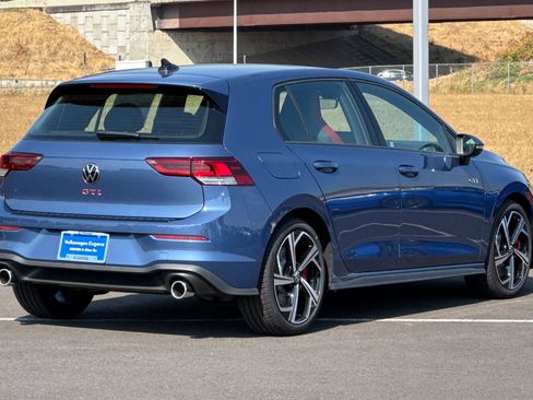 New 2025 Volkswagen GTI SE image 3
