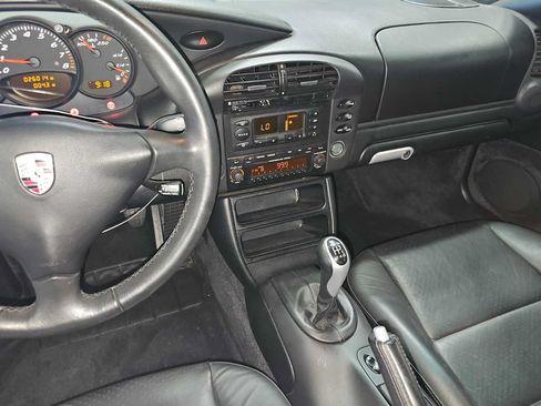 Used 2003 Porsche Boxster RWD image 10