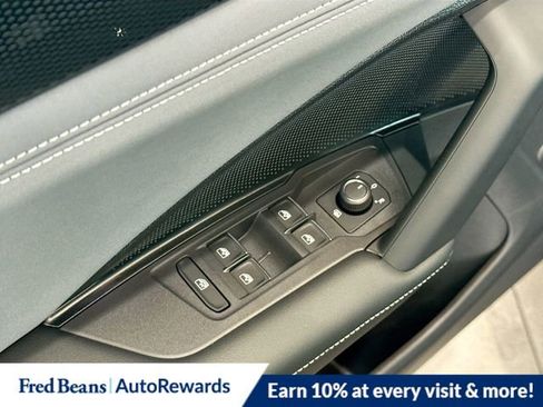 New 2025 Volkswagen Tiguan SE image 15