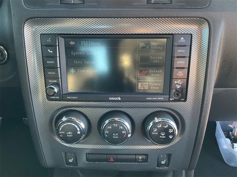 Used 2013 Dodge Challenger R/T image 11