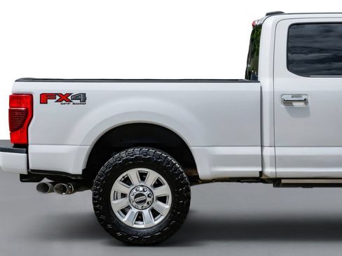 Used 2021 Ford F250 Platinum w/ FX4 Off-Road Package AWD/4WD image 6
