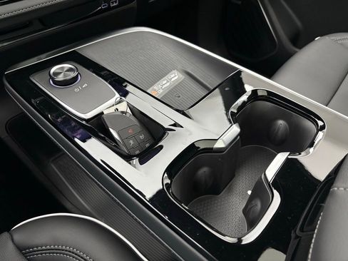 New 2026 Buick Enclave Preferred w/ Power Package image 32